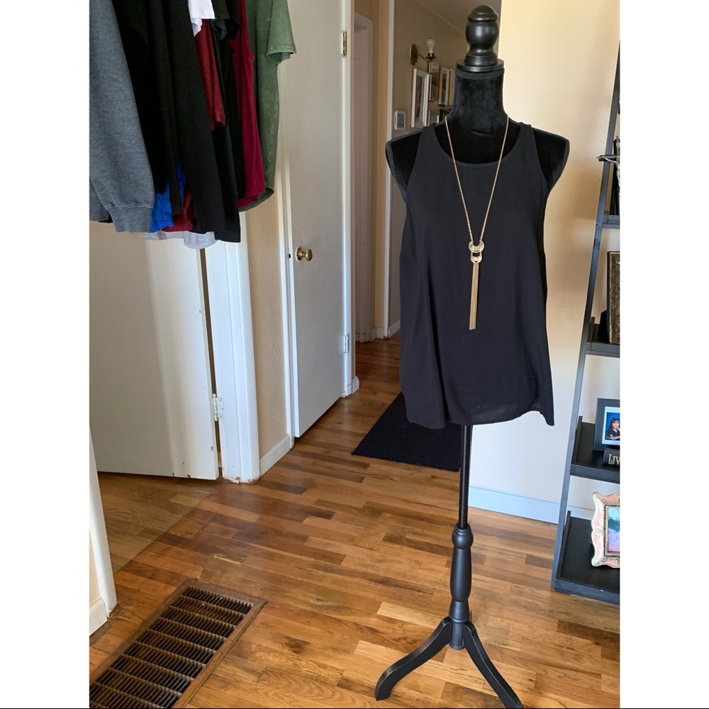 ❗️SOLD❗️Black Old Navy Camisole